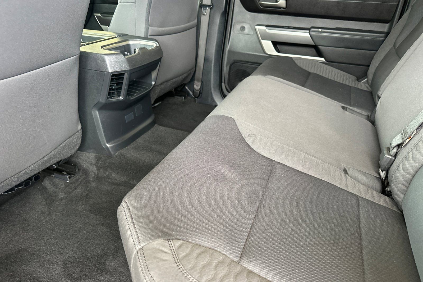 Used 2023 Toyota Tundra SR5 w/ SR5 Convenience Package AWD/4WD image 14