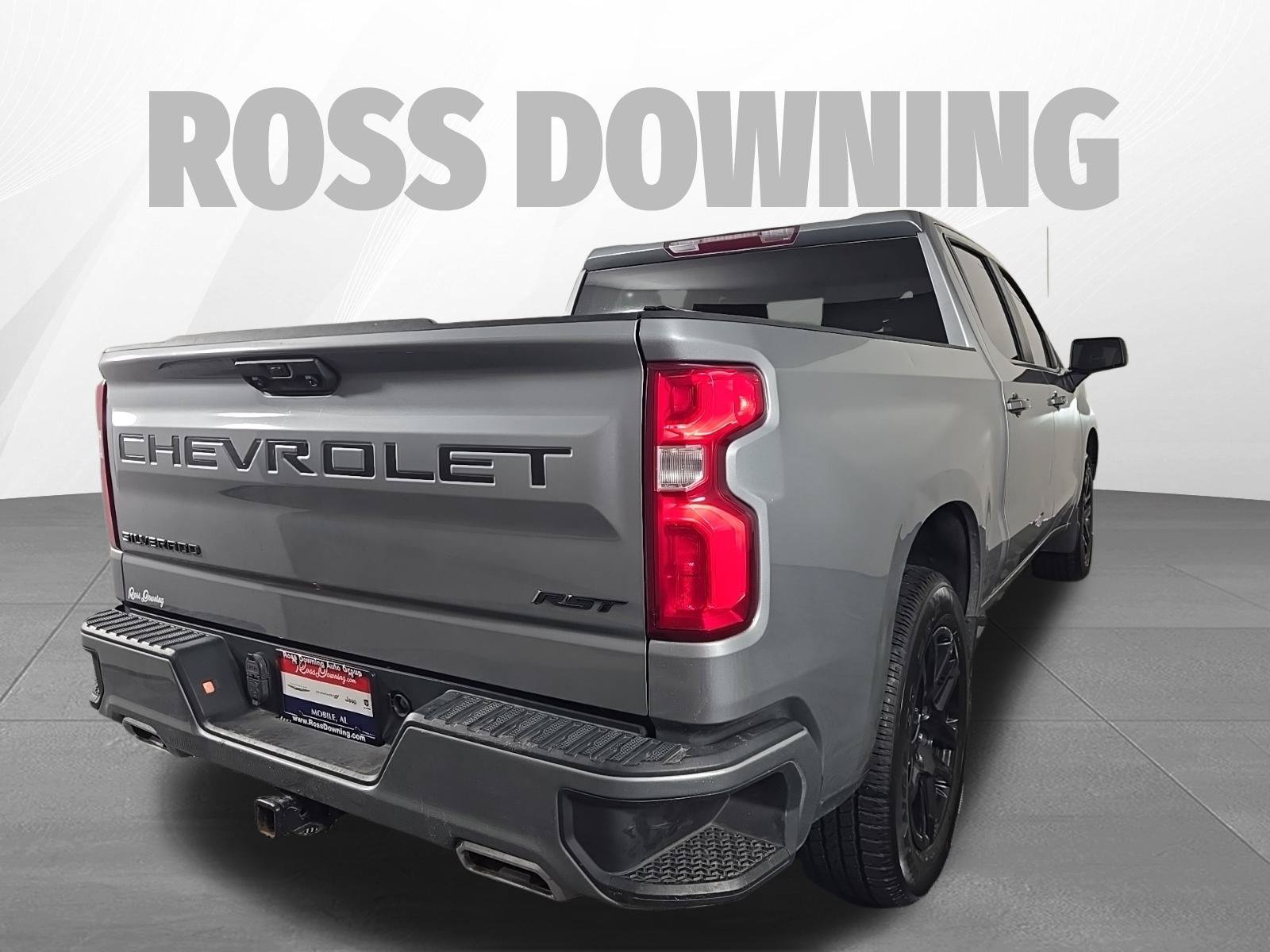 Used 2023 Chevrolet Silverado 1500 RST AWD/4WD image 4