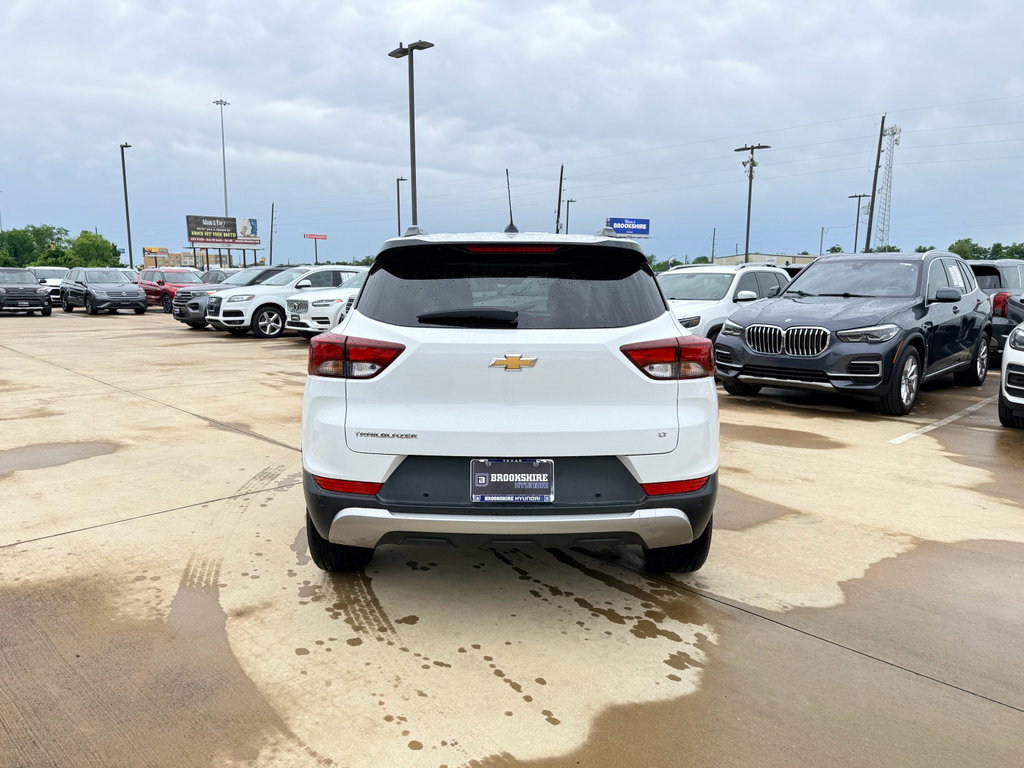 Used 2021 Chevrolet TrailBlazer LT w/ Convenience Package FWD image 6