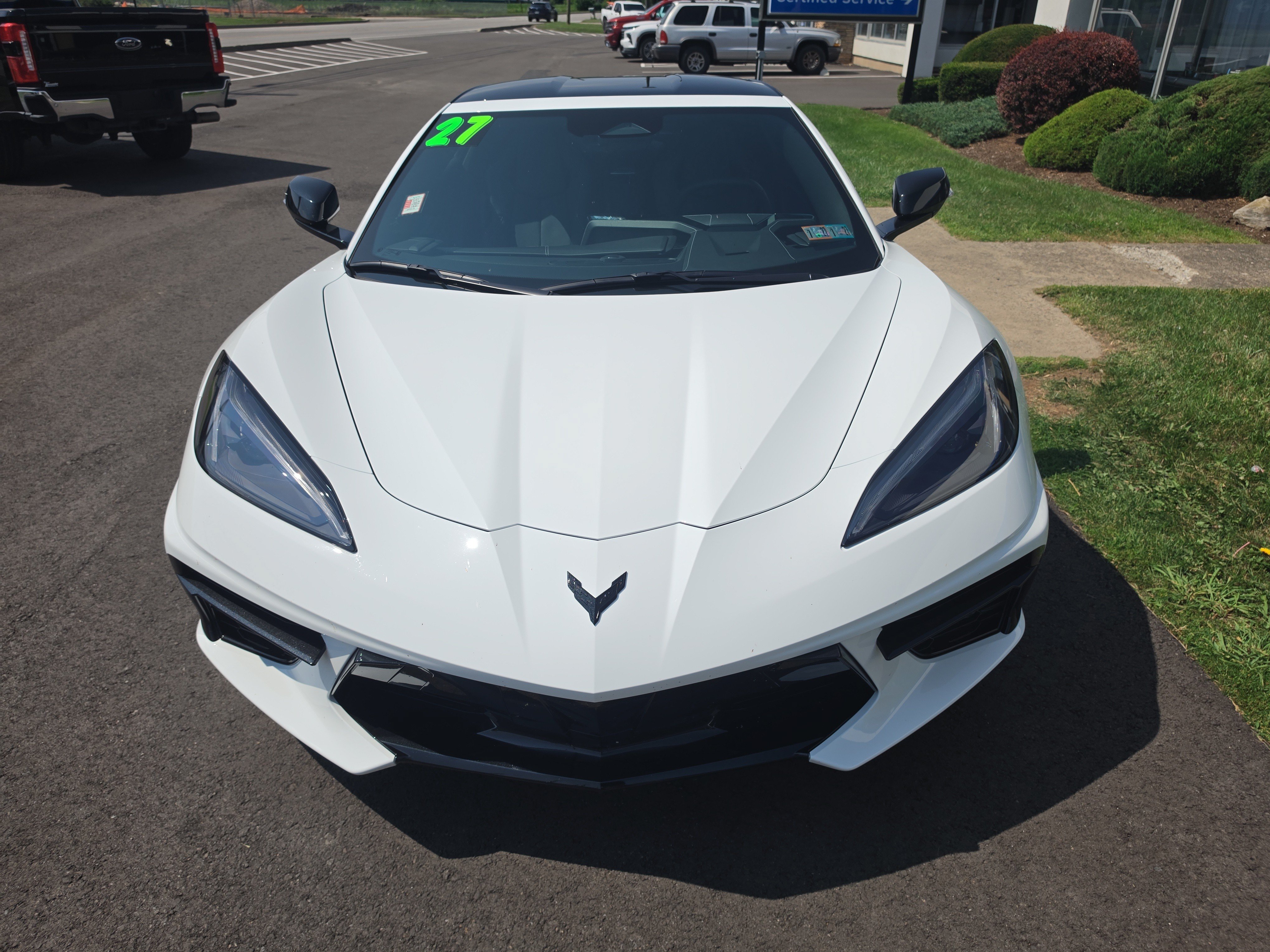 New 2027 Chevrolet Corvette Stingray Coupe RWD image 10