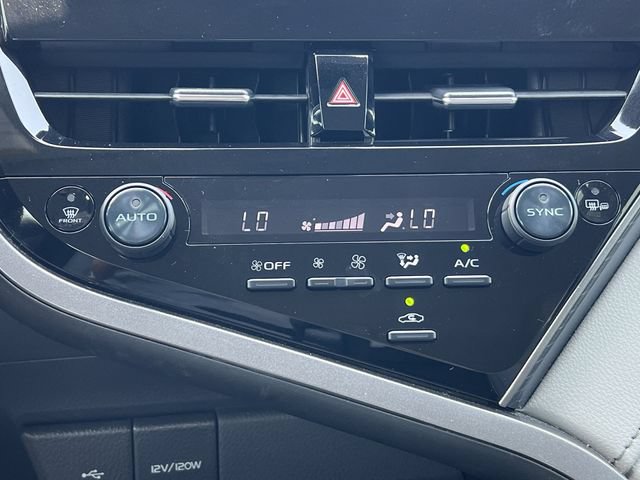 Used 2024 Toyota Camry SE FWD image 20