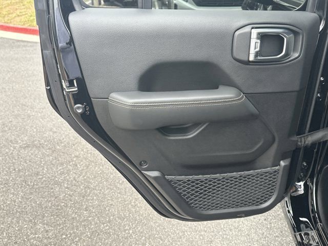 Certified 2024 Jeep Wrangler Sahara image 25