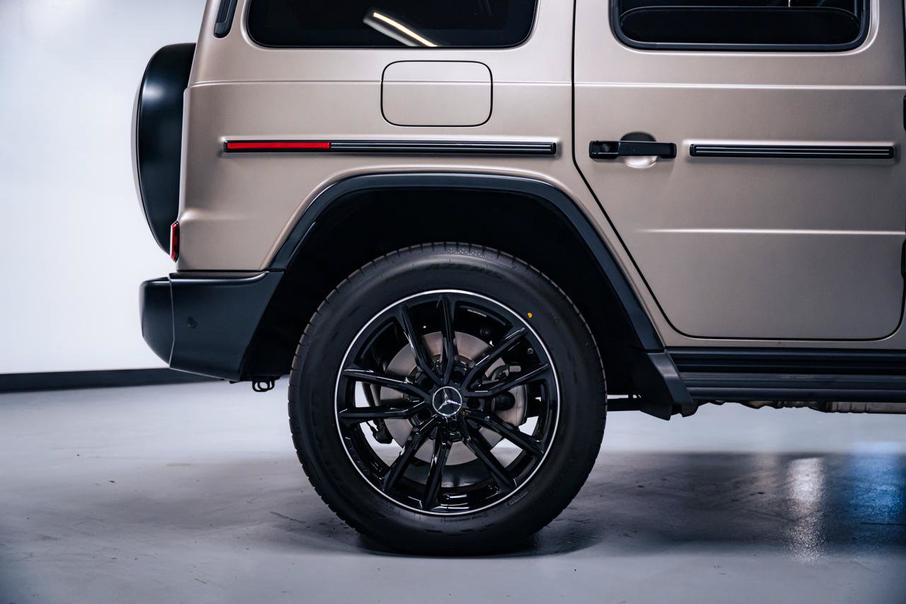 Used 2025 Mercedes-Benz G 550 image 11