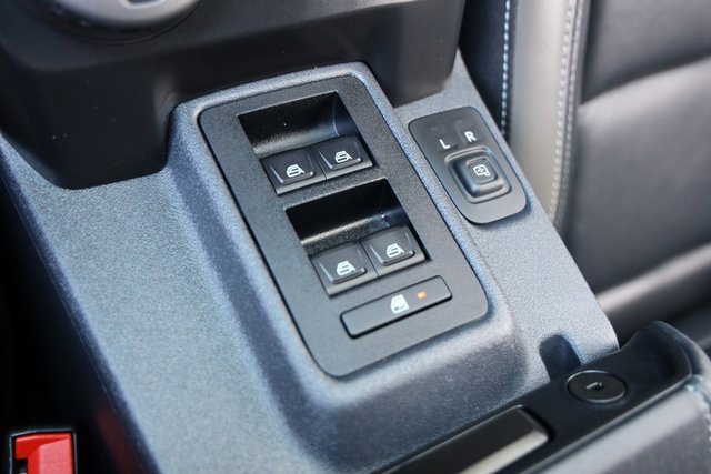 Used 2025 Ford Bronco Outer Banks image 22