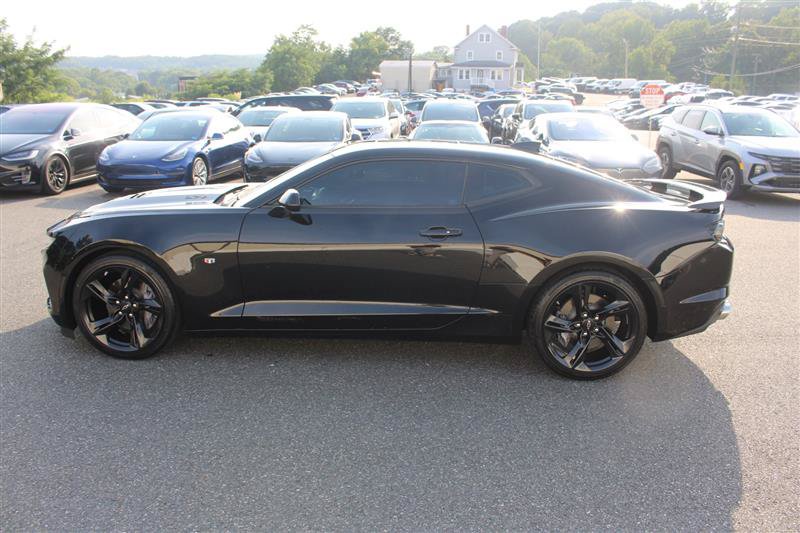 Used 2022 Chevrolet Camaro SS RWD image 5