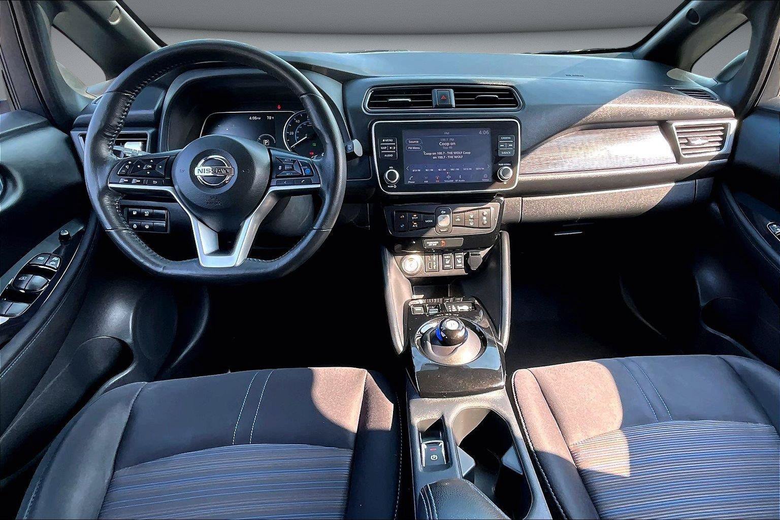 Used 2021 Nissan Leaf SV w/ SV Technology Package FWD image 8