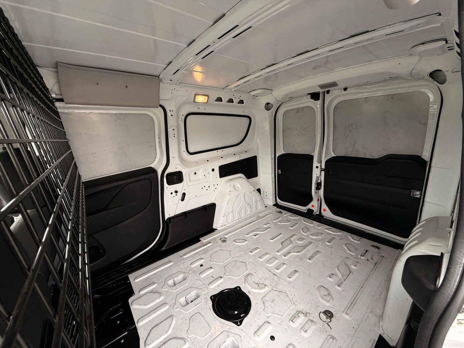 Used 2022 RAM ProMaster City Tradesman image 15