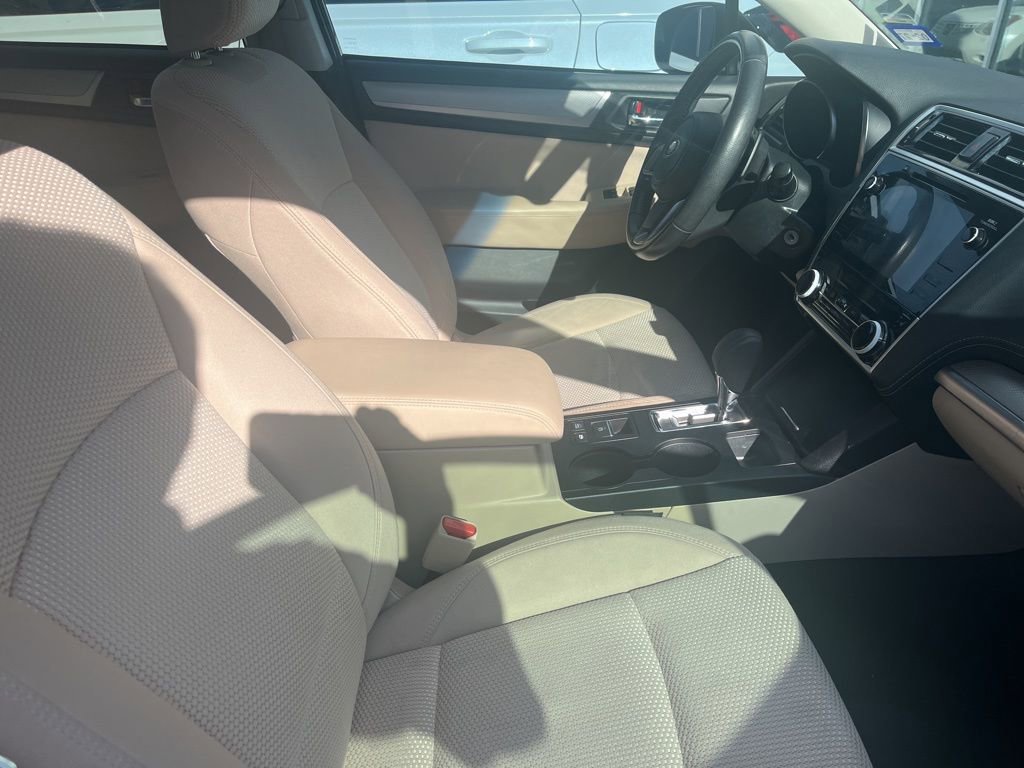 Used 2019 Subaru Outback 2.5i Premium image 4
