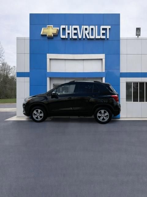 Used 2021 Chevrolet Trax LT w/ Driver Confidence Package AWD/4WD image 5