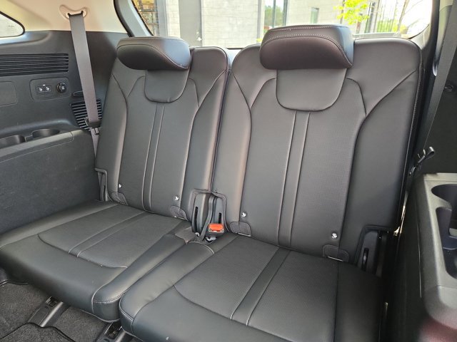 Certified 2025 Kia Sorento X-Line EX AWD/4WD image 28