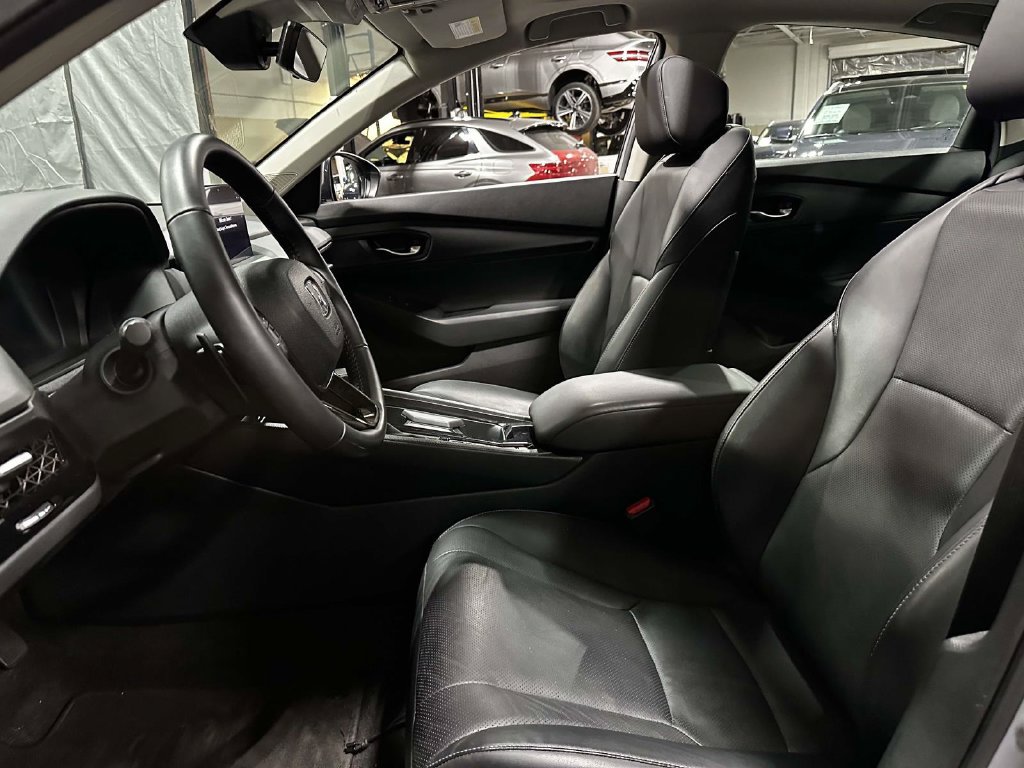 Used 2024 Honda Accord EX-L image 16