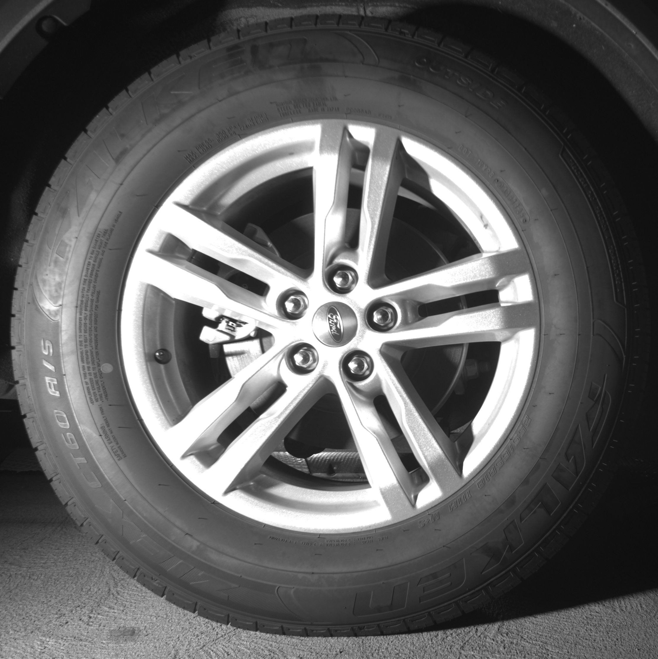 Used 2024 Ford Explorer XLT w/ Equipment Group 202A image 15