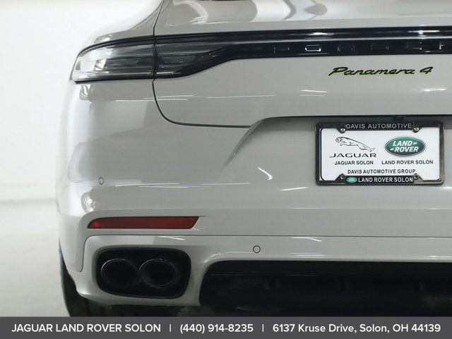 Used 2023 Porsche Panamera 4 image 49