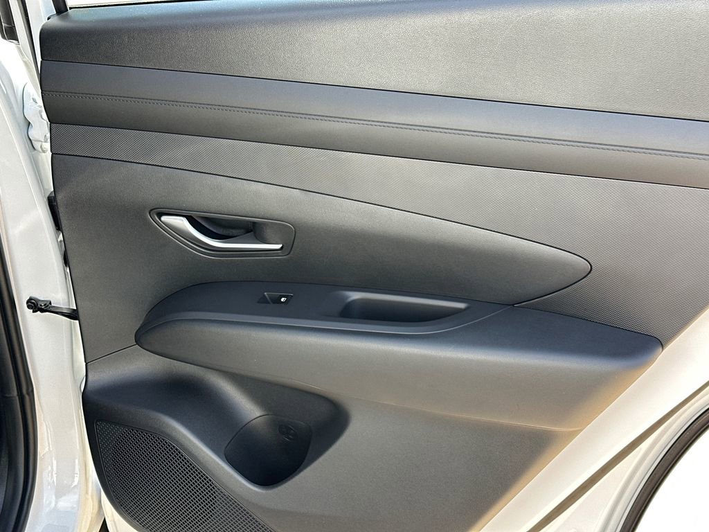 New 2026 Hyundai Tucson SEL image 16