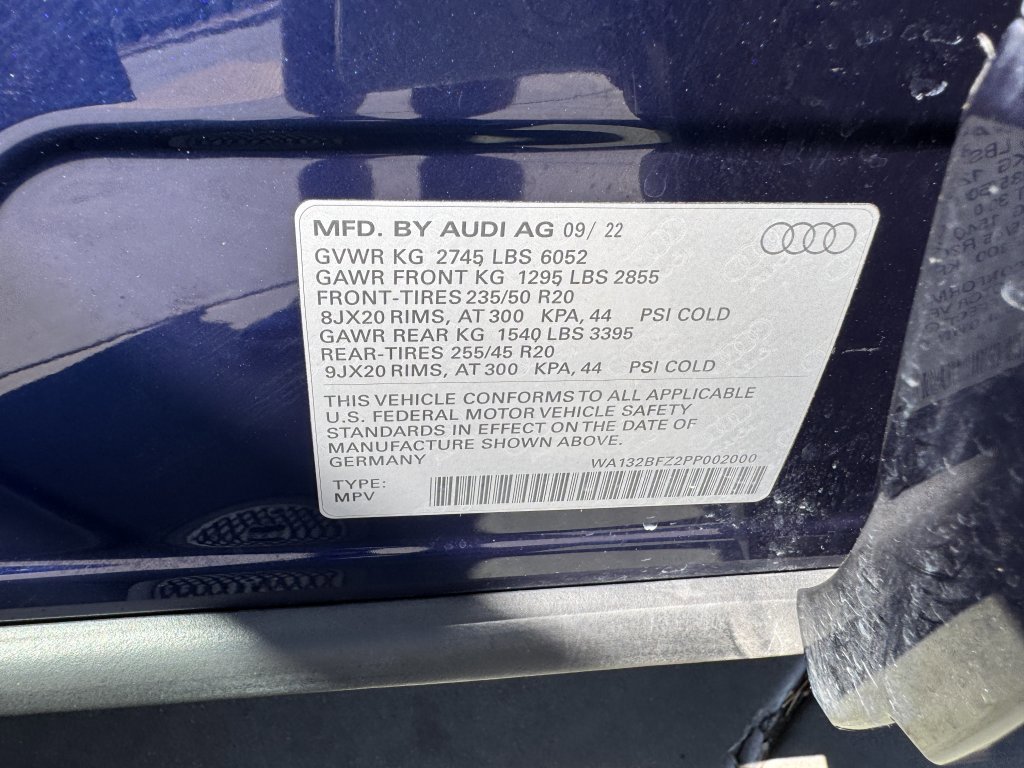 Used 2023 Audi Q4 e-tron Premium Plus w/ Premium Plus image 47