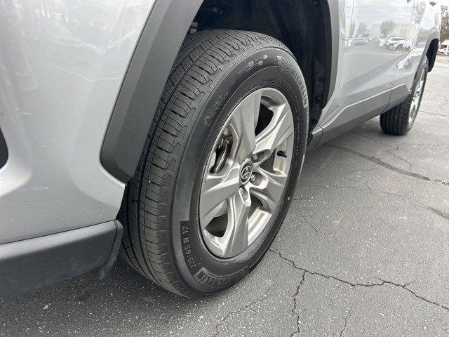 Used 2024 Toyota RAV4 XLE image 12