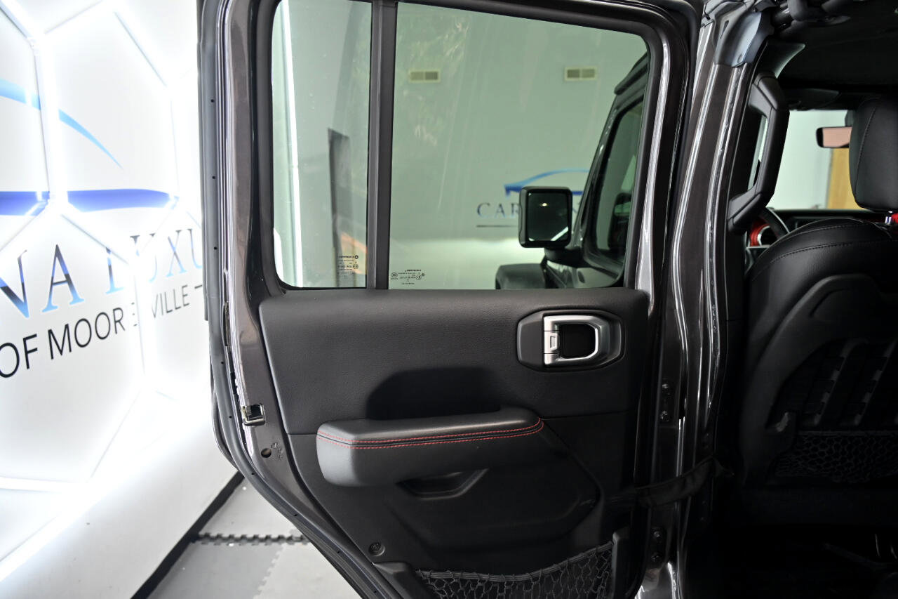 Used 2018 Jeep Wrangler Unlimited Rubicon image 35