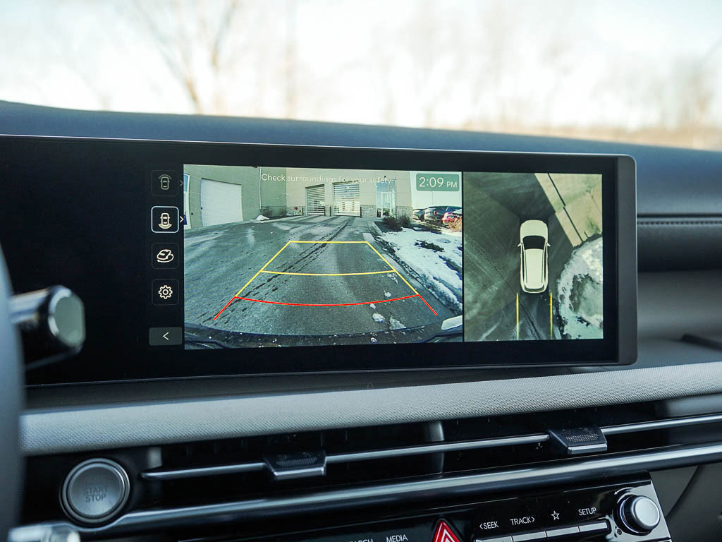 New 2026 Hyundai Tucson Limited image 25