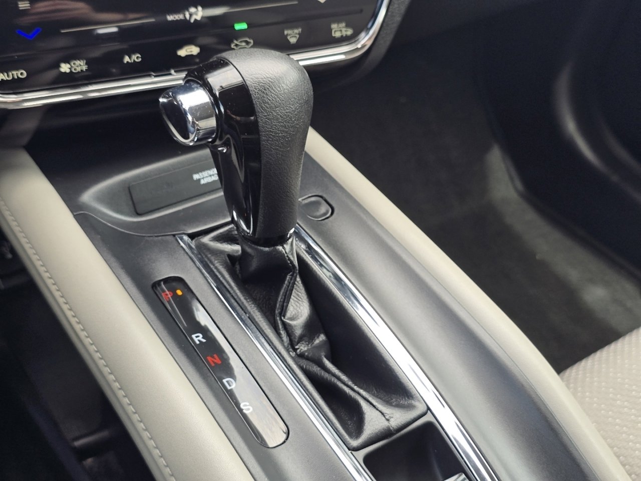 Used 2021 Honda CR-V EX-L image 32