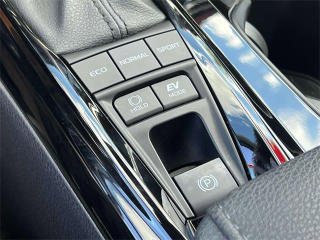 Used 2025 Toyota Camry XSE image 36