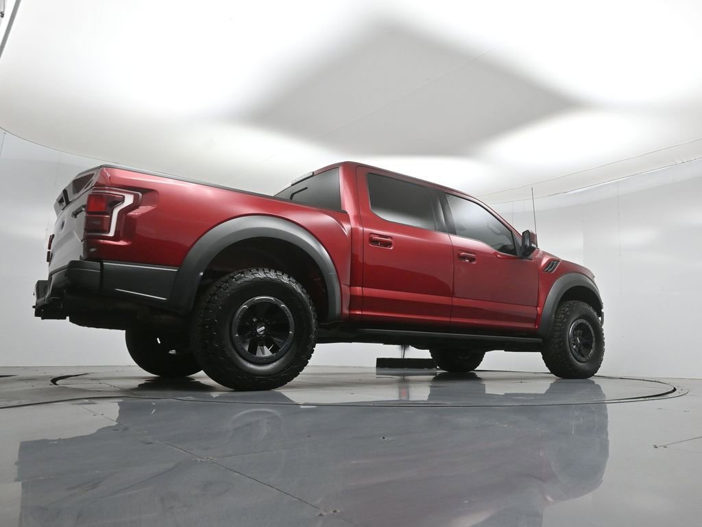 Certified 2017 Ford F150 Raptor w/ Equipment Group 802A Luxury image 52