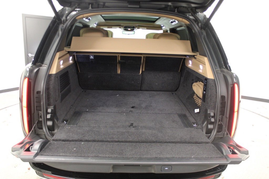 Used 2024 Land Rover Range Rover Long Wheelbase Autobiography image 43