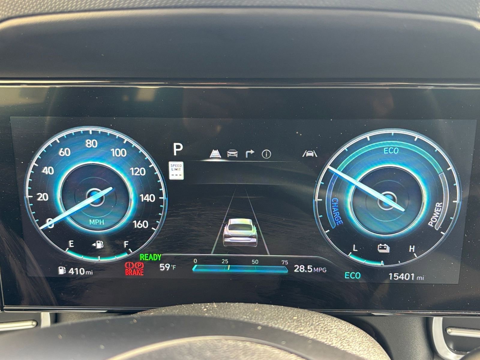 Used 2025 Hyundai Elantra Limited image 41