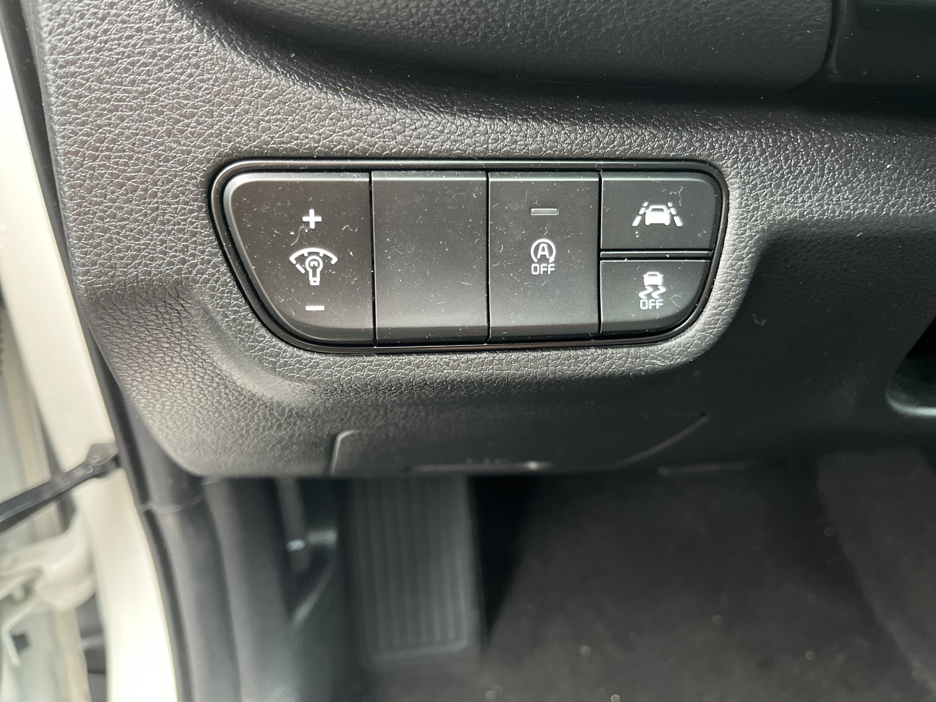 Used 2023 Kia Seltos EX AWD/4WD image 9