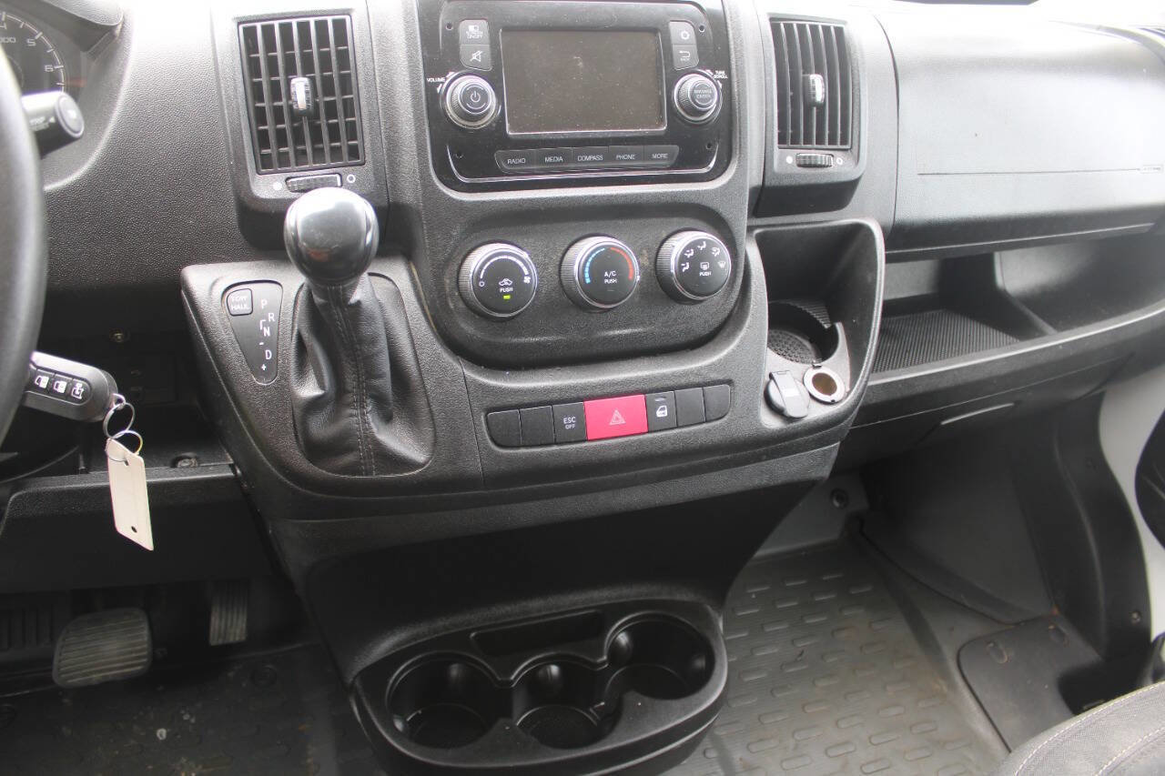 Used 2018 RAM ProMaster 2500 FWD image 11