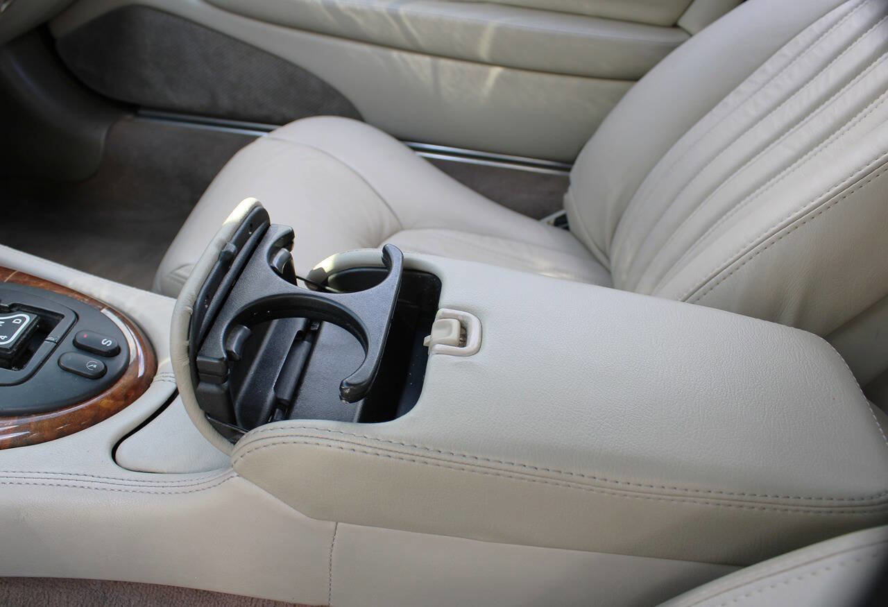 Used 2000 Jaguar XK8 Convertible RWD image 30