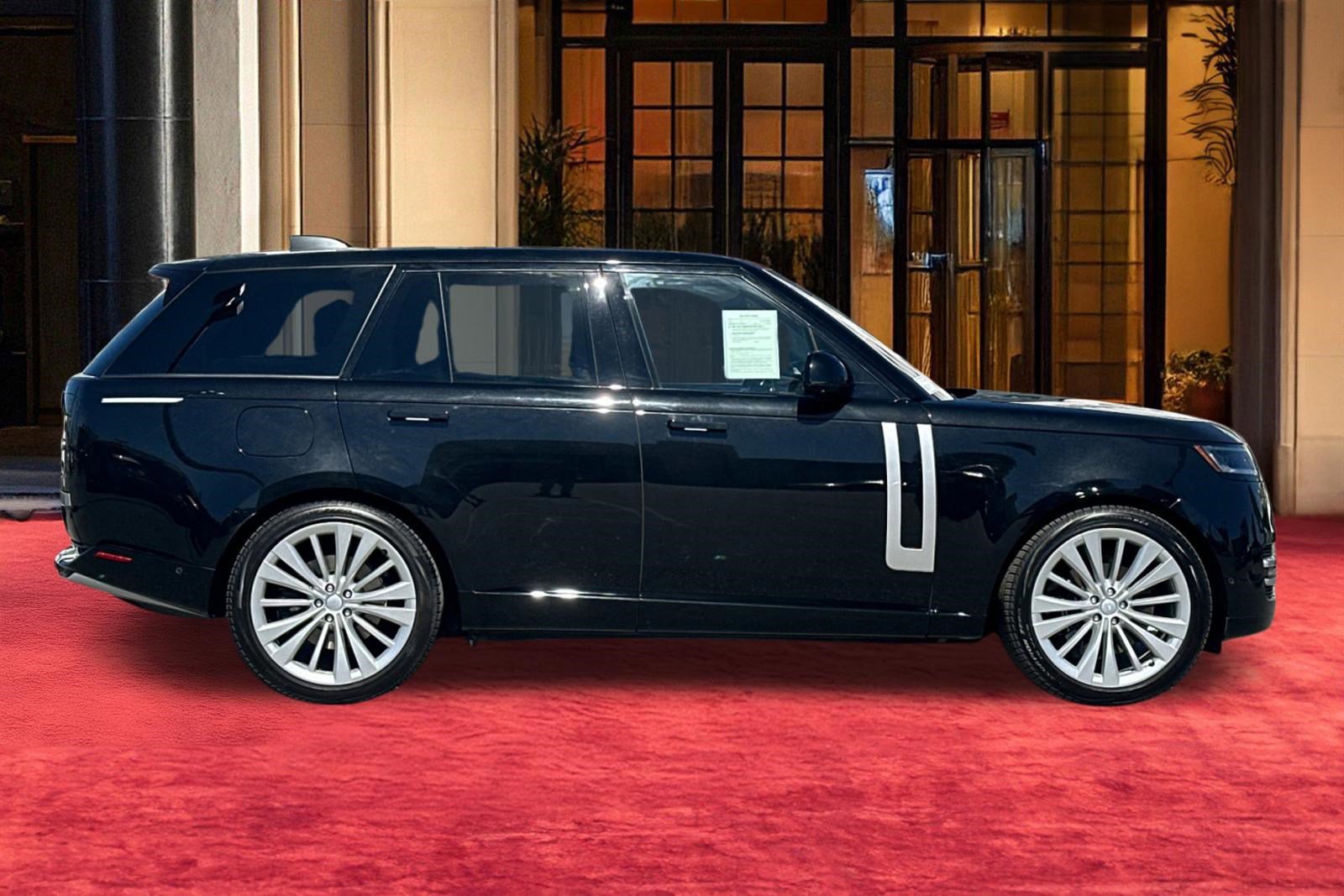 Certified 2023 Land Rover Range Rover First Edition image 9