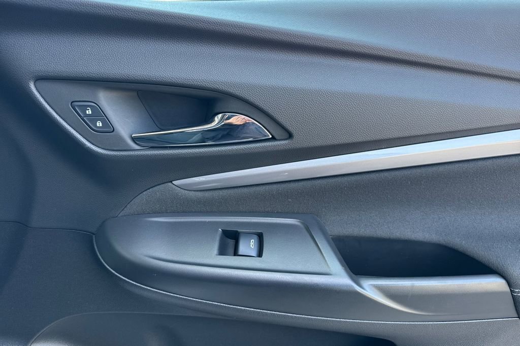 Certified 2023 Chevrolet Bolt EUV LT w/ Comfort Package FWD image 20