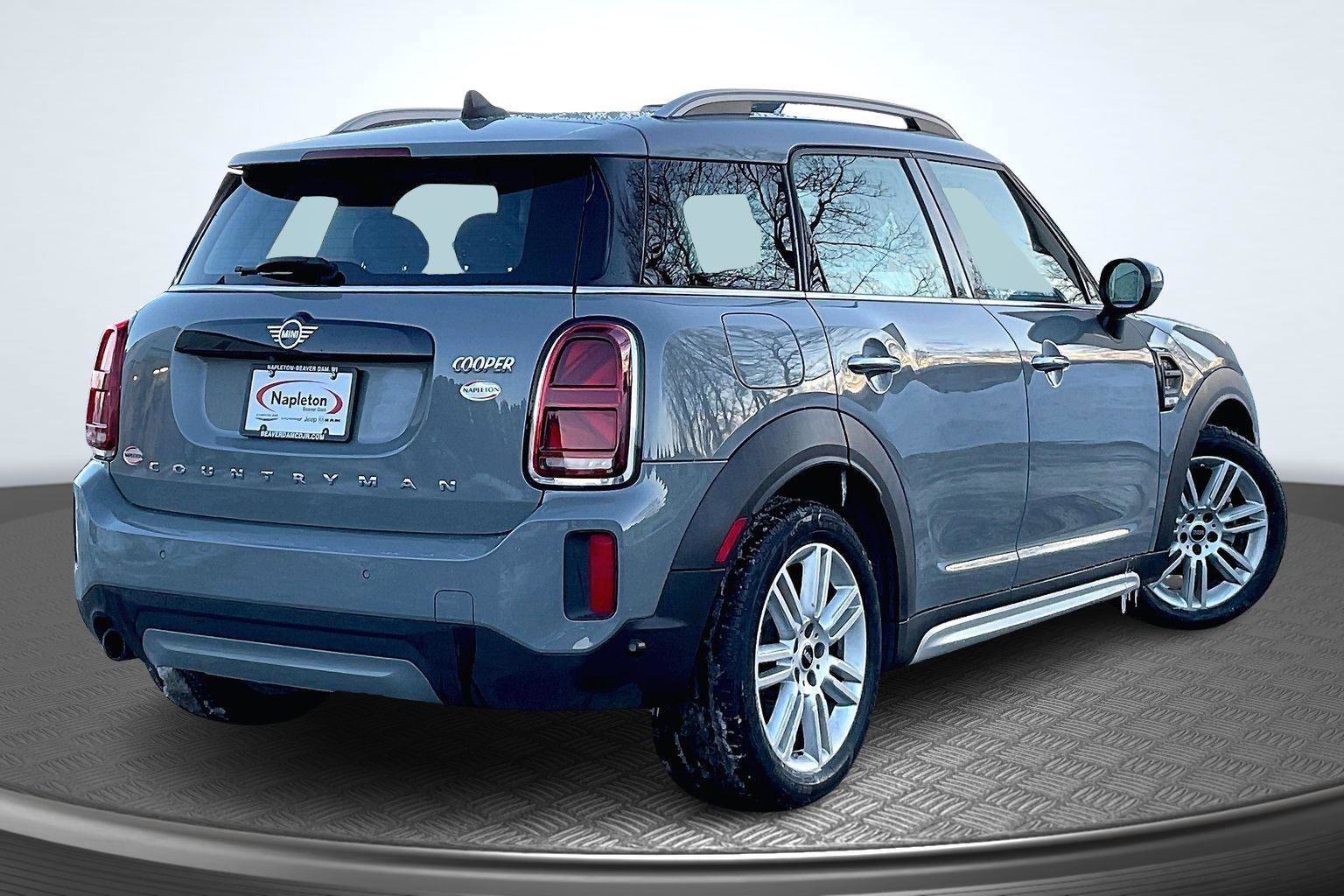 Used 2022 MINI Cooper Countryman image 2