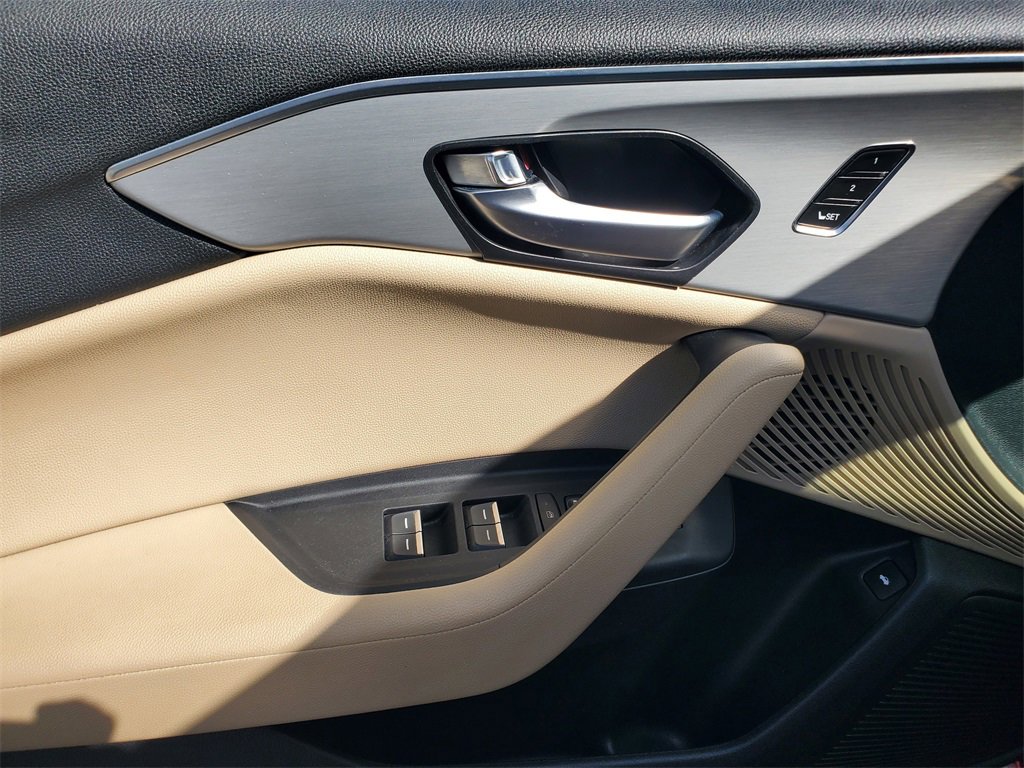 Used 2021 Acura TLX SH-AWD image 19