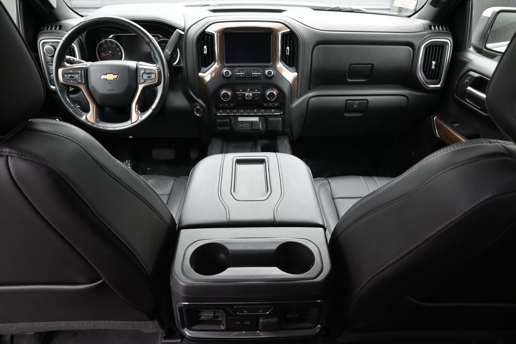 Used 2019 Chevrolet Silverado 1500 High Country w/ Technology Package AWD/4WD image 29