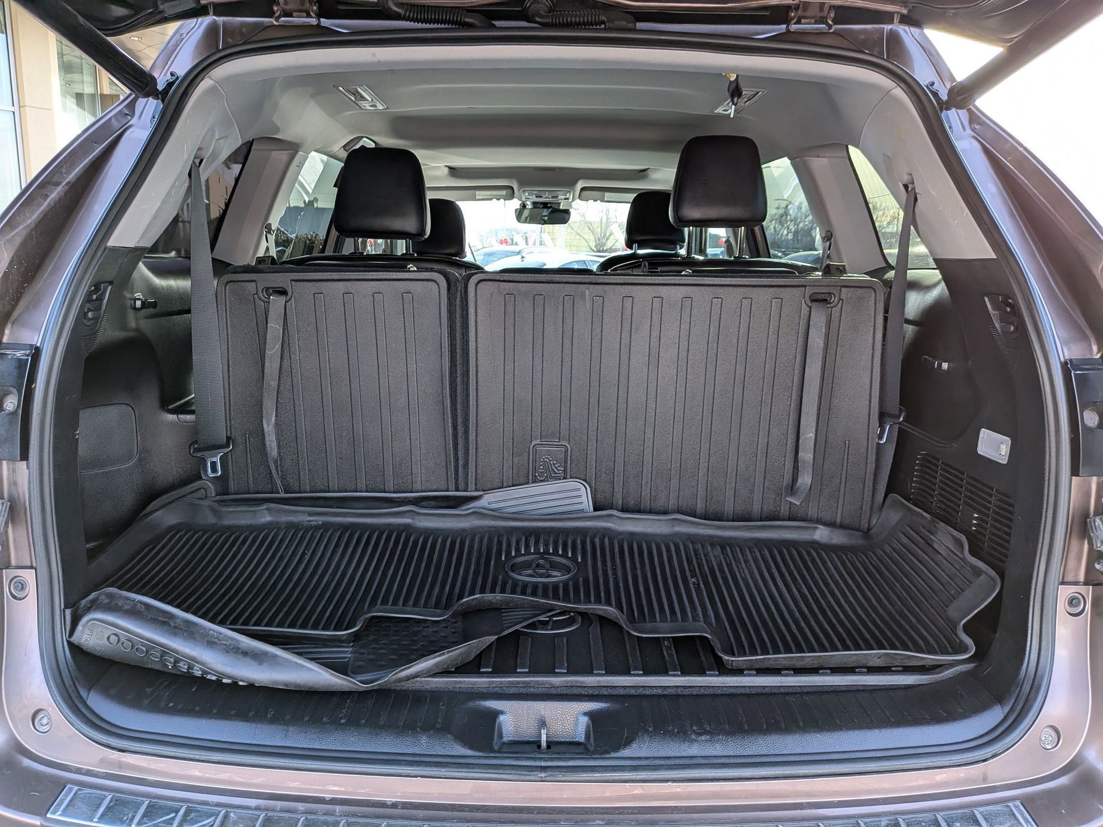 Used 2019 Toyota Highlander Limited image 30