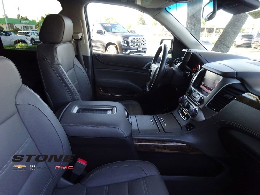 Used 2015 GMC Yukon Denali w/ Open Road Package AWD/4WD image 16