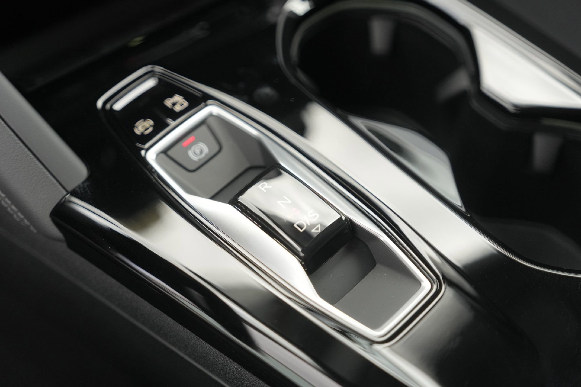 New 2025 Audi Q5 Premium Plus image 11