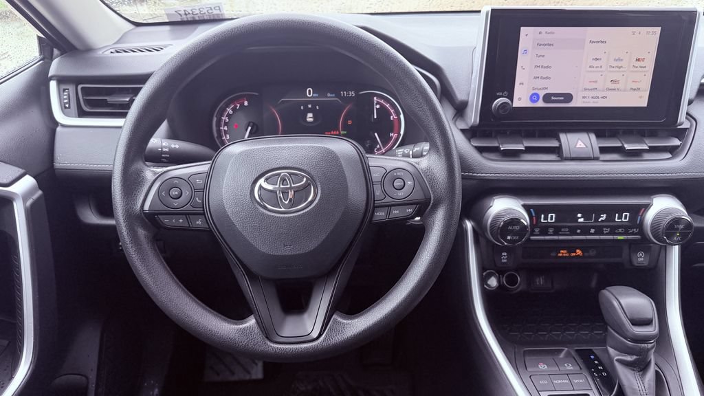 Used 2025 Toyota RAV4 XLE FWD image 14