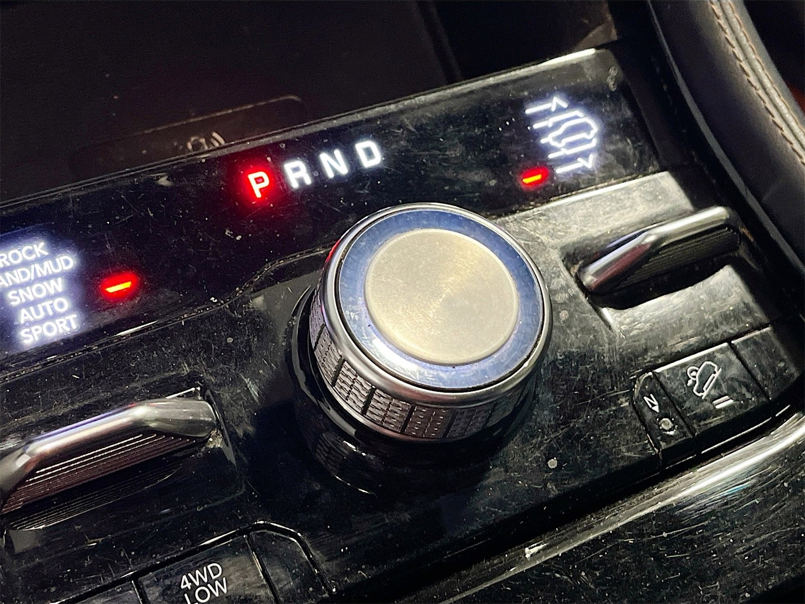 Used 2022 Jeep Grand Cherokee L Summit image 17