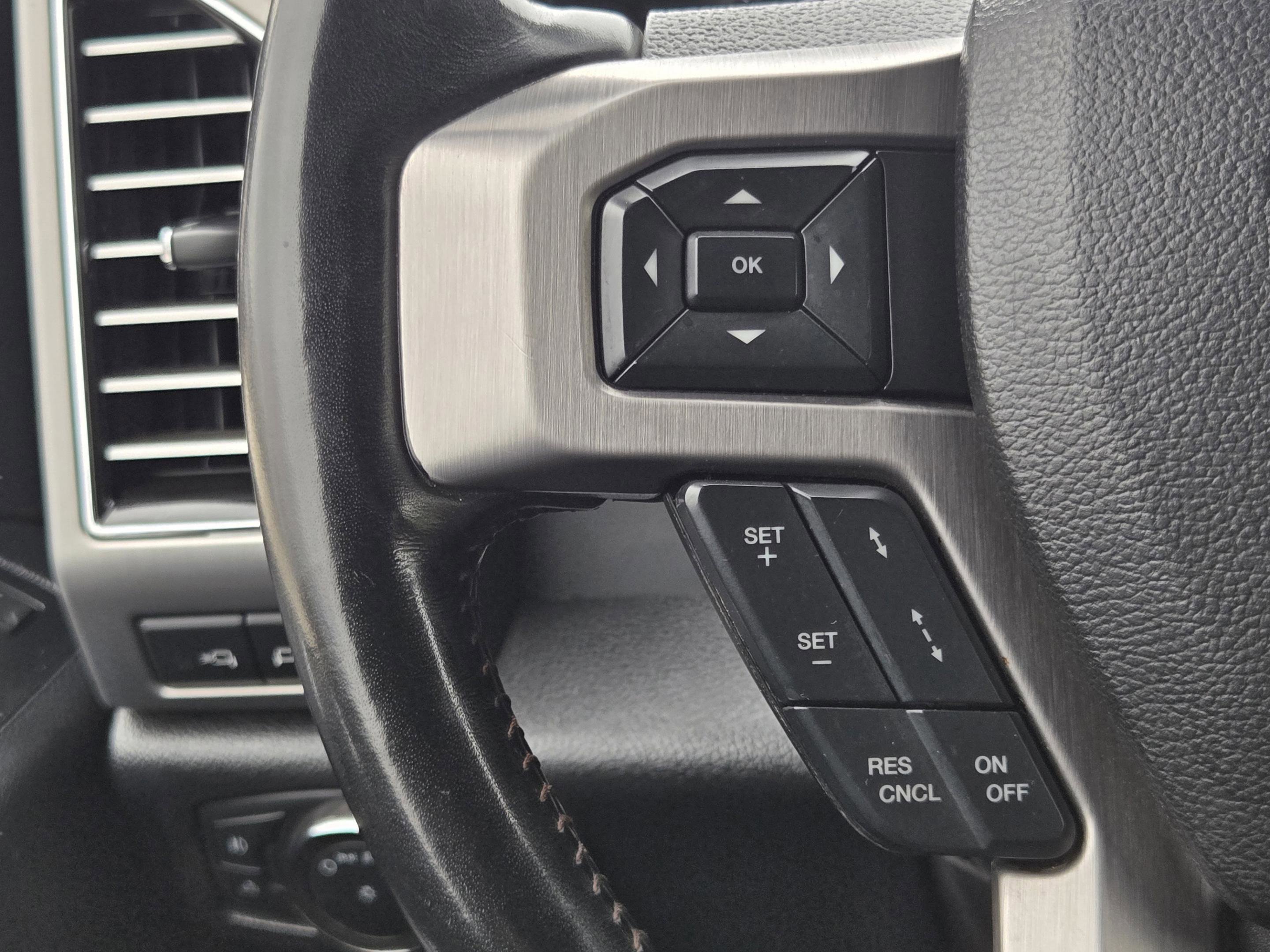 Used 2020 Ford F350 Platinum image 24