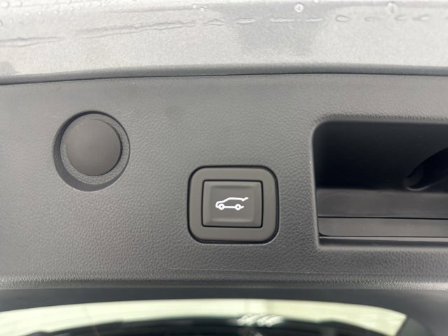 New 2025 Chevrolet Equinox ACTIV w/ Convenience Package III image 29