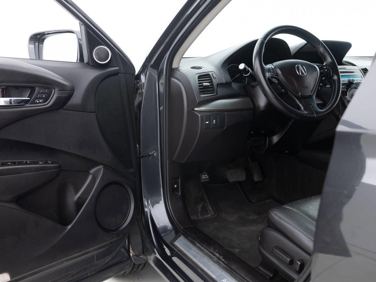 Used 2013 Acura RDX w/Tech AWD 4dr SUV w/Technolog image 24