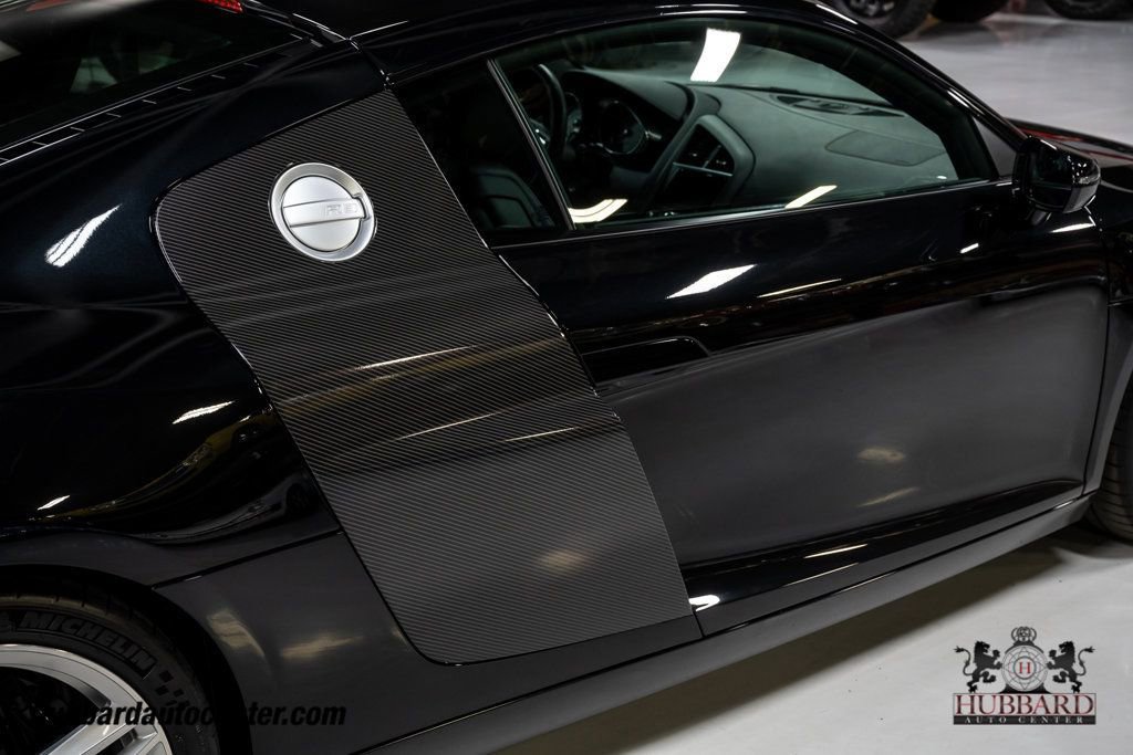 Used 2014 Audi R8 V8 image 39
