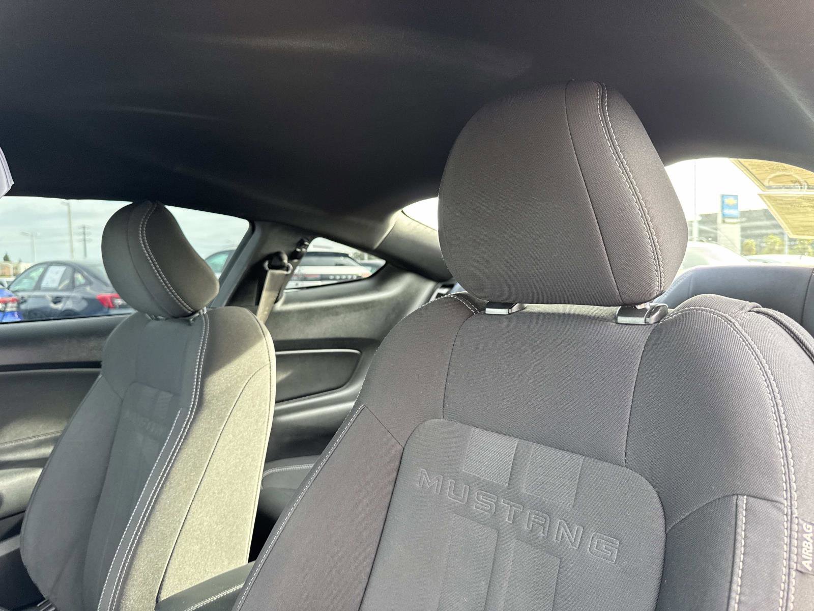 Used 2019 Ford Mustang Coupe image 23