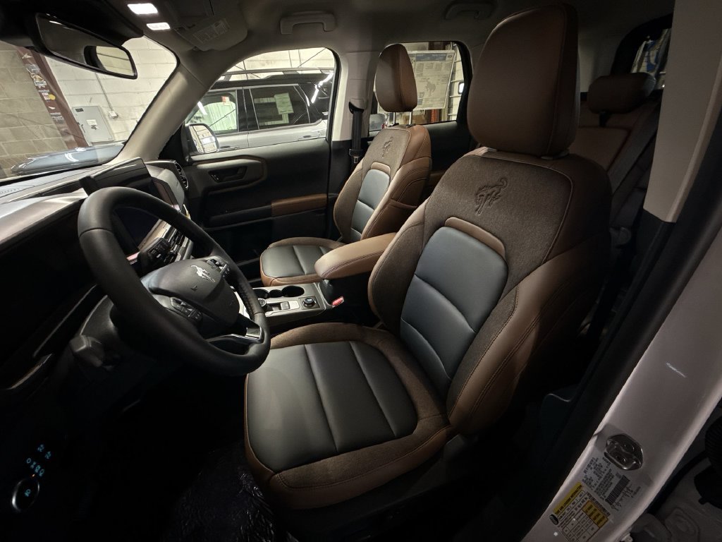 New 2026 Ford Bronco Sport Outer Banks w/ Outer Banks Tech Package+ AWD/4WD image 13