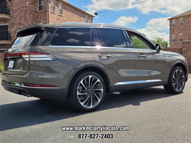 New 2025 Lincoln Aviator Reserve w/ Luxury Package image 3