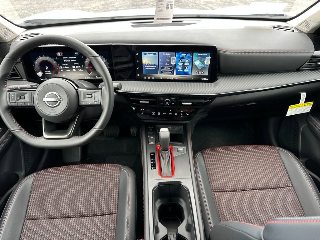 New 2026 Nissan Kicks SR w/ Illumination Package AWD/4WD image 16