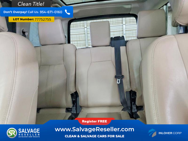 Used 2016 Land Rover LR4 HSE AWD/4WD image 13
