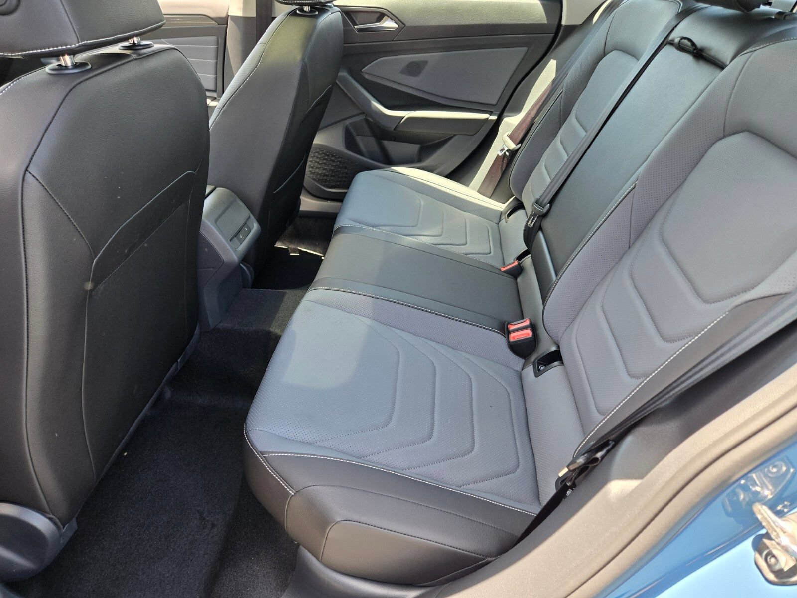 New 2026 Volkswagen Jetta SEL FWD image 8